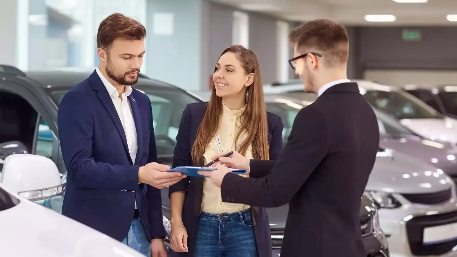 Business Car Rental: What to Know Before Your Next Business Trip
